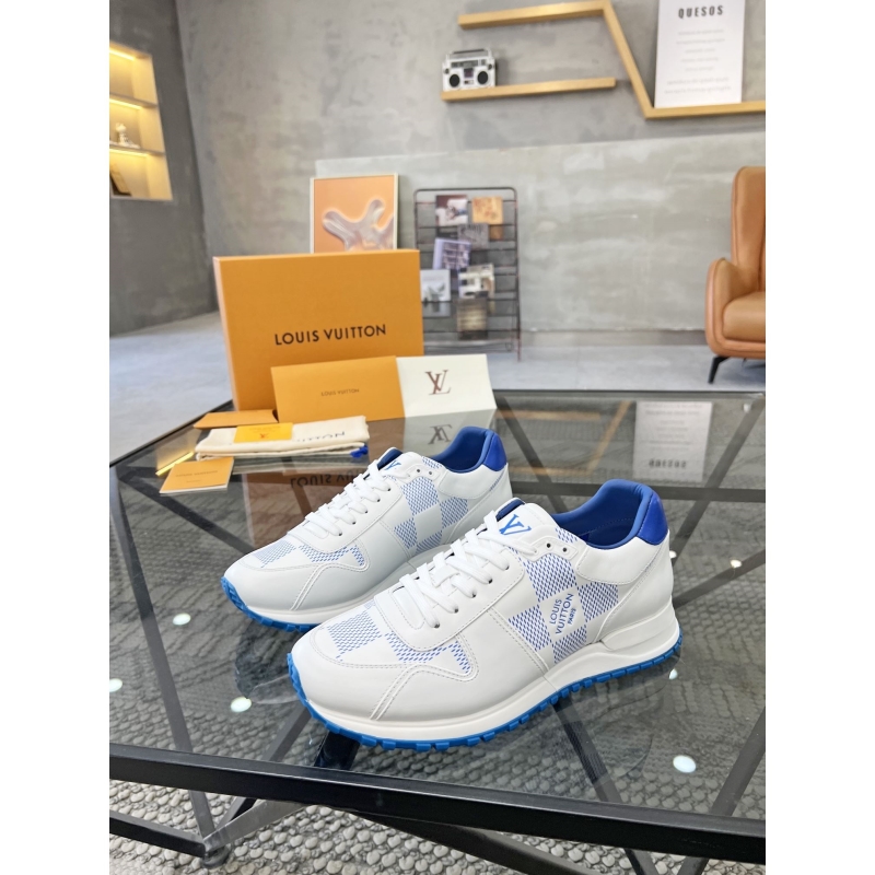 l**is V*t*n sneakers